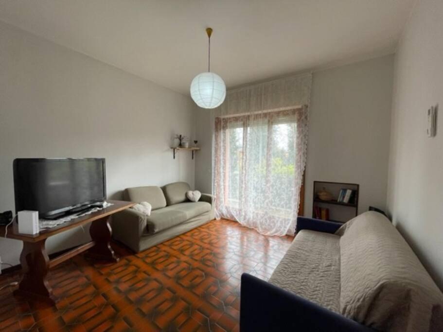 Loano 2 Parcheggio Privato - Wifi- Giardino Villa Dış mekan fotoğraf